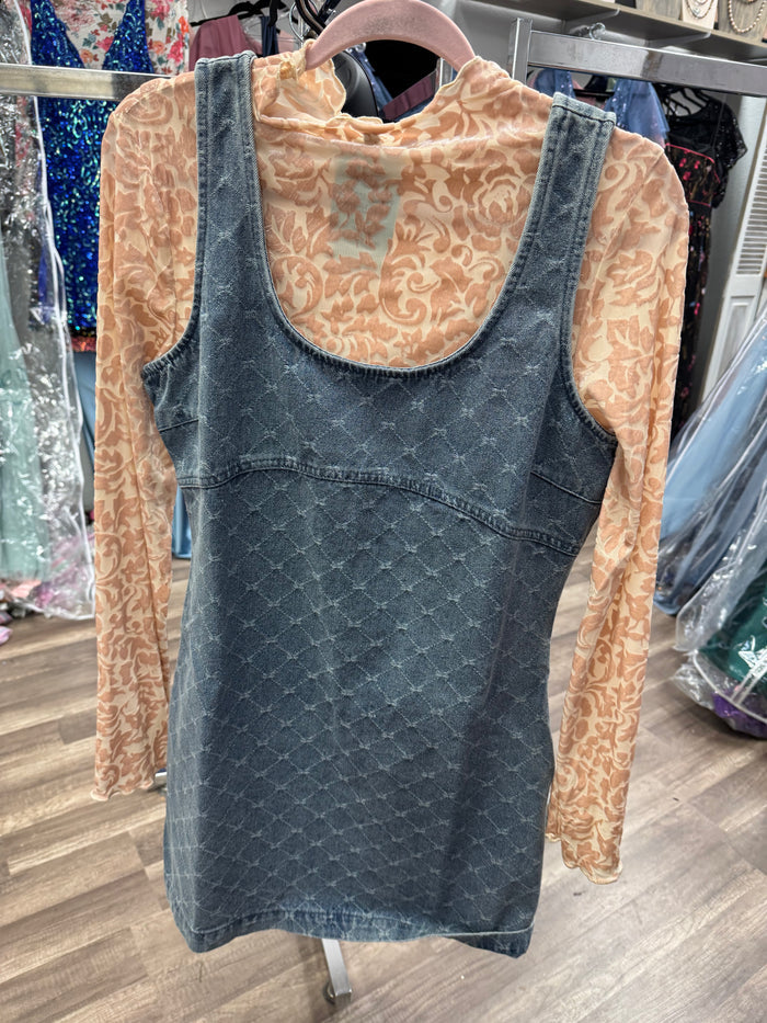Bow dress