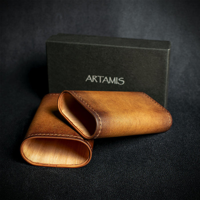 Artamis Antique Leather Cedar Lined Cigar Case - 3 Robustos