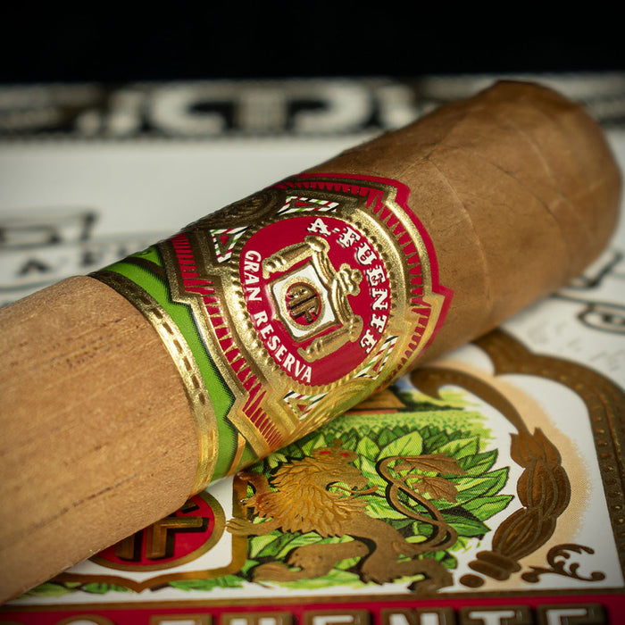 Arturo Fuente Double Chateau Fuente Cigar - Single