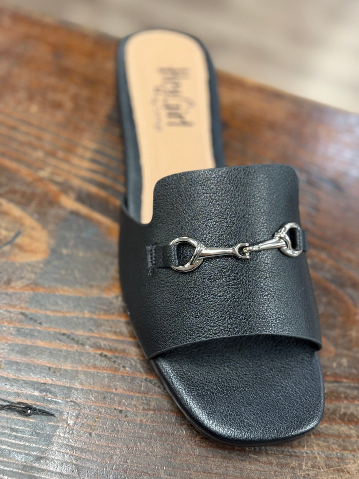 Bit of a Breeze Sandals