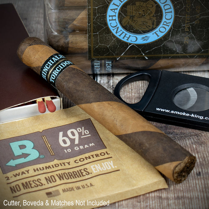 Chinchalero Torcidos Petit Corona - Bundle of 25 Cigars