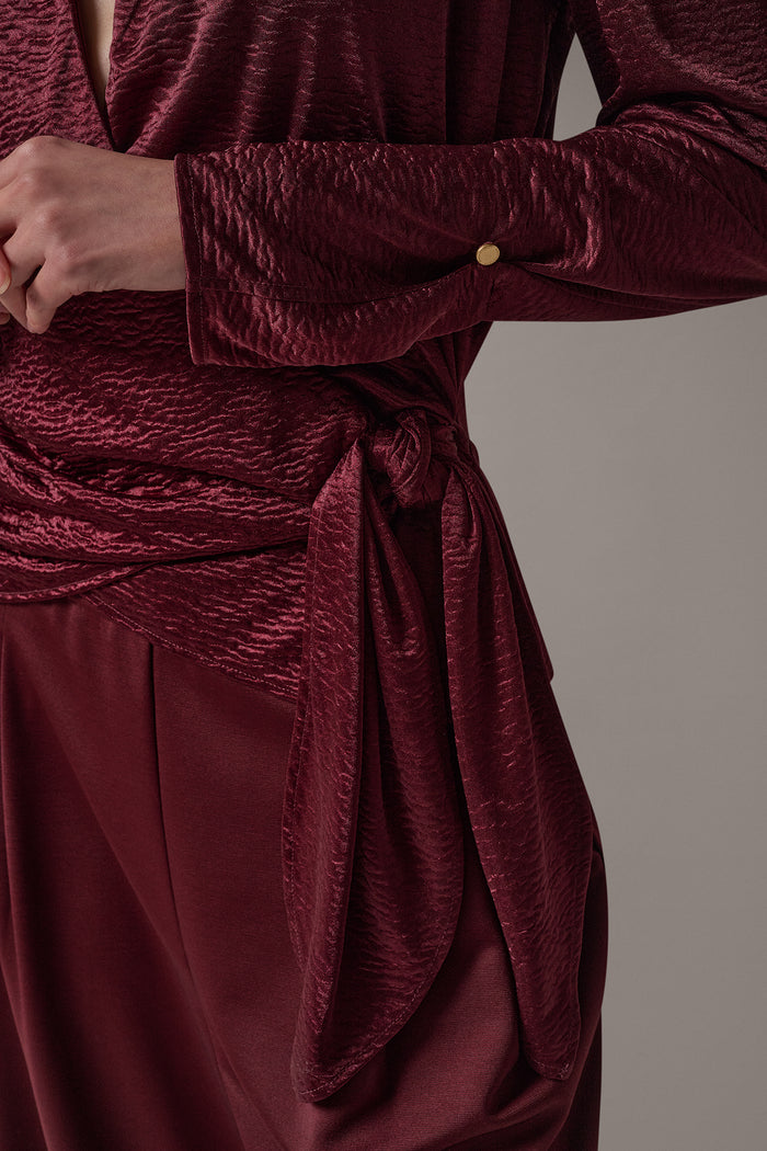 CRINKLE WRAP EFFECT BLOUSE