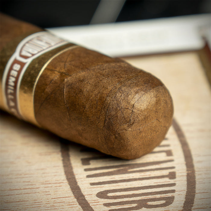 Curivari Buenaventura BV Mini Nicaraguan Cigars - Box of 20