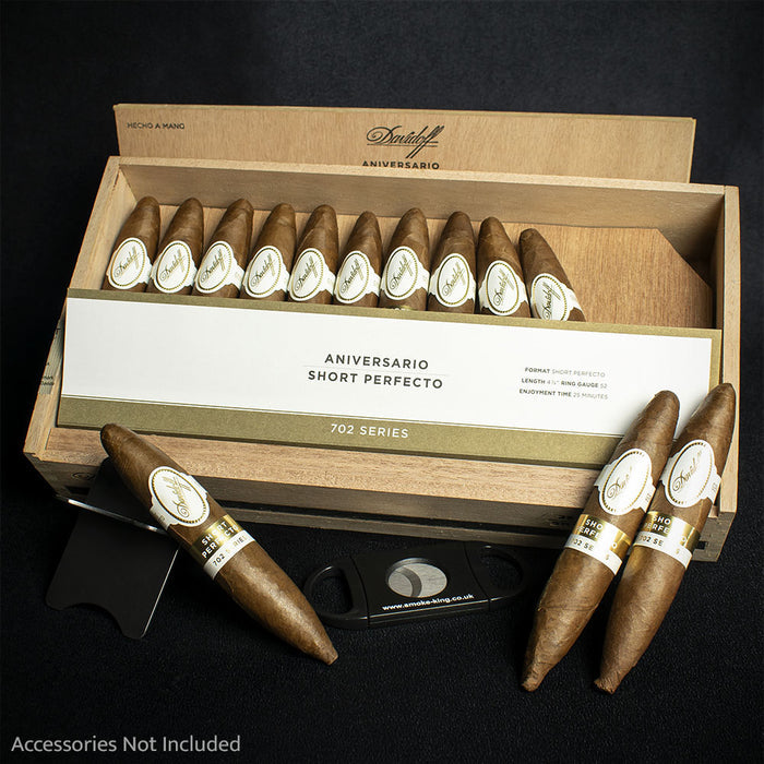 Davidoff 702 Series Aniversario Limited Edition Short Perfecto Cigar - Single