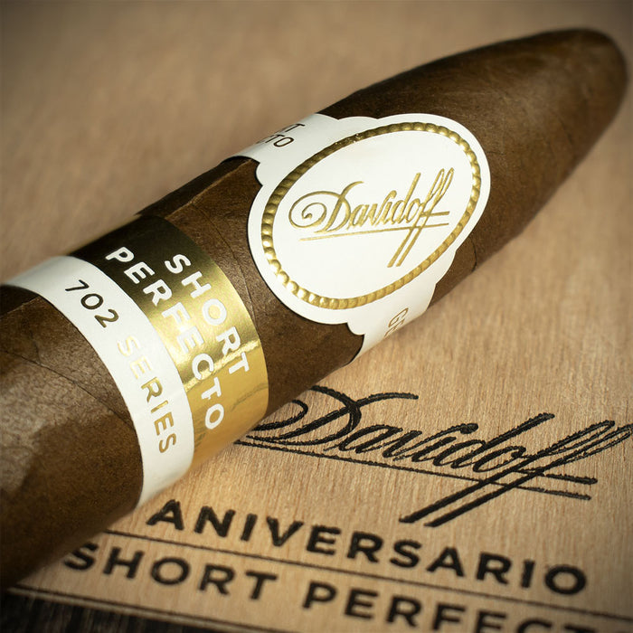 Davidoff 702 Series Aniversario Limited Edition Short Perfecto Cigar - Single