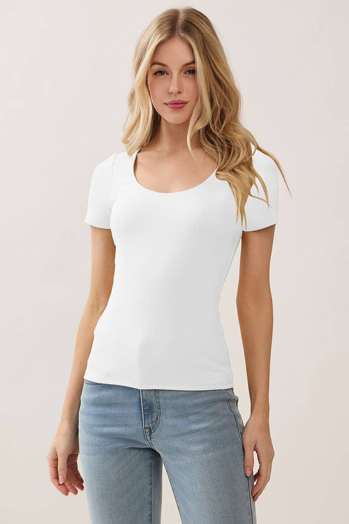 DOUBLE LAYER SCOOP NECK SHORT SLEEVE TOP