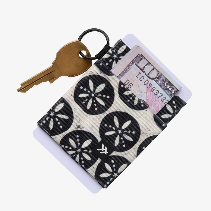 Elastic Wallet - Sand Dollar (Black)
