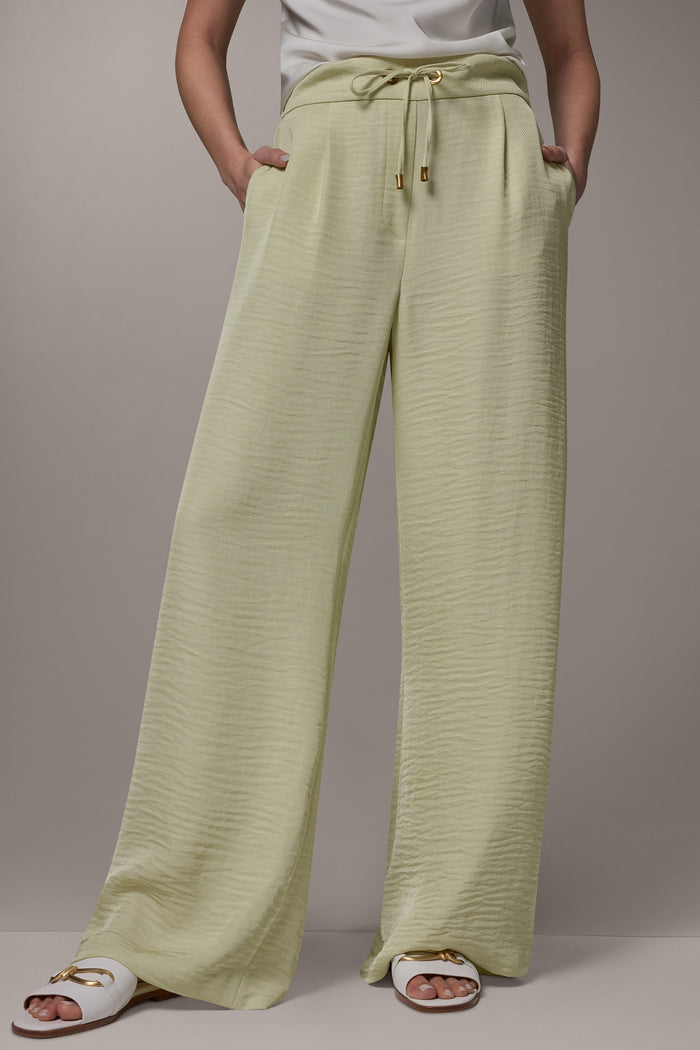 EXTRA HIGH-RISE WIDE-LEG PULL-ON PANT