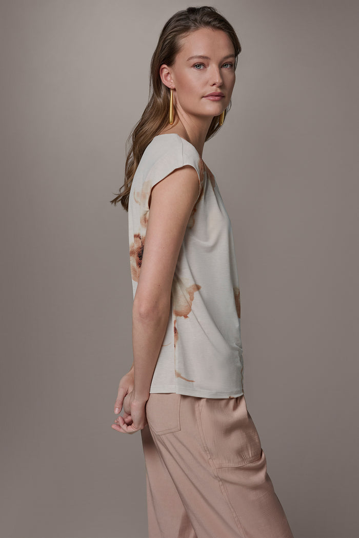 FLORAL ASYMMETRIC BLOUSE