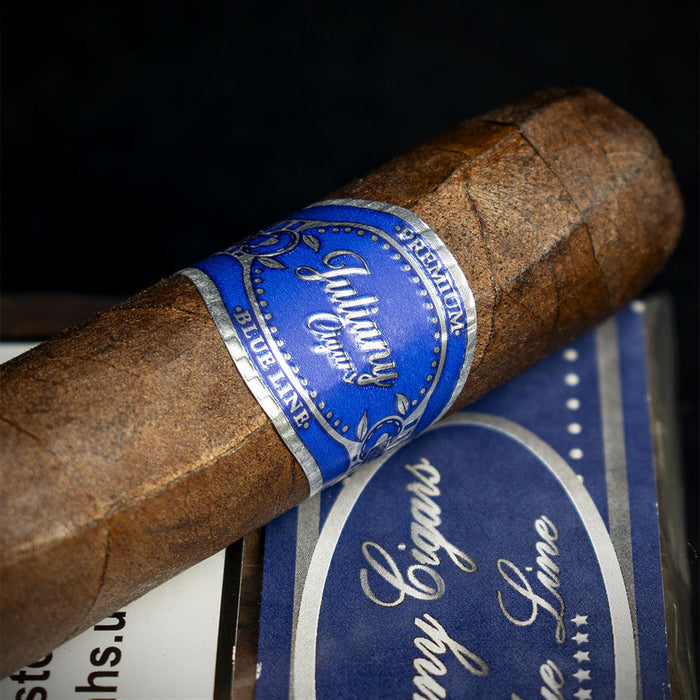 Juliany Blue Label Robusto Cigars - Bundle of 10