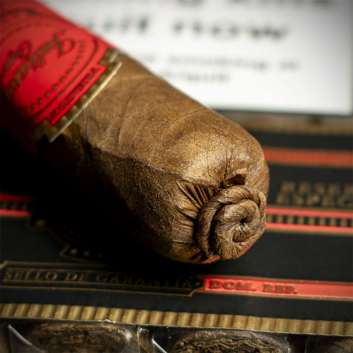 Juliany Corojo Robusto Cigars - Bundle of 10