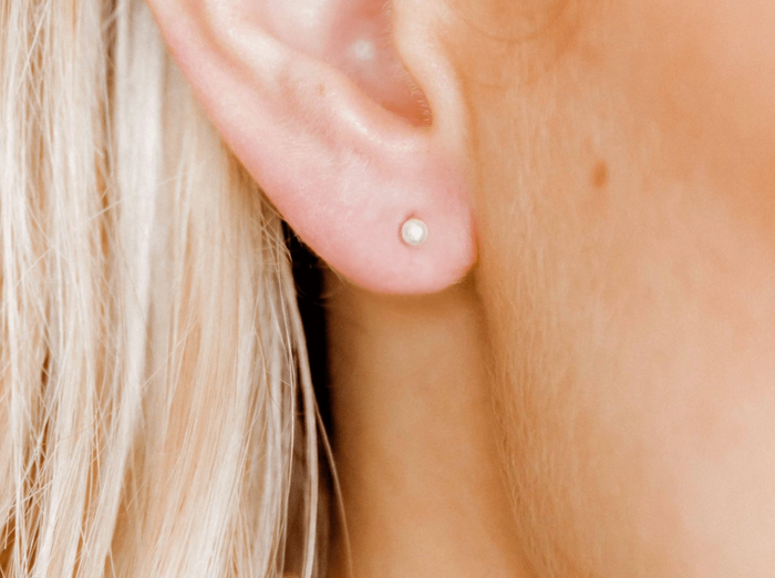 LinnyCo Screwback Stud Earrings- Payton Pearl 3mm
