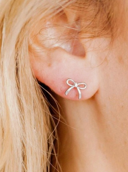 LinnyCo Screwback Stud Earrings- Sadie Bow