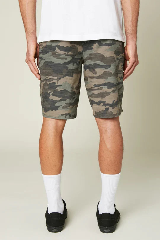Locked Slub 20" Hybrid Shorts - Camo