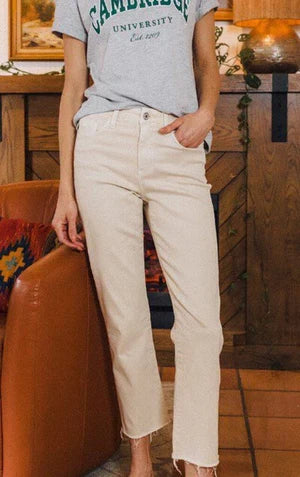 Luxury Crop Straight