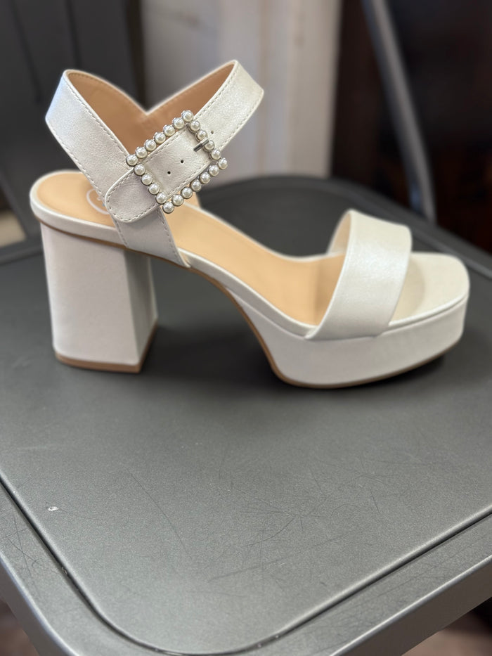 Macey Heels