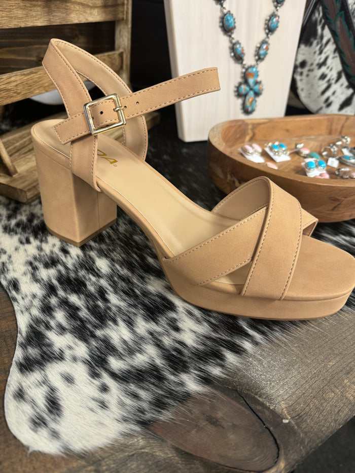 Manner Heels