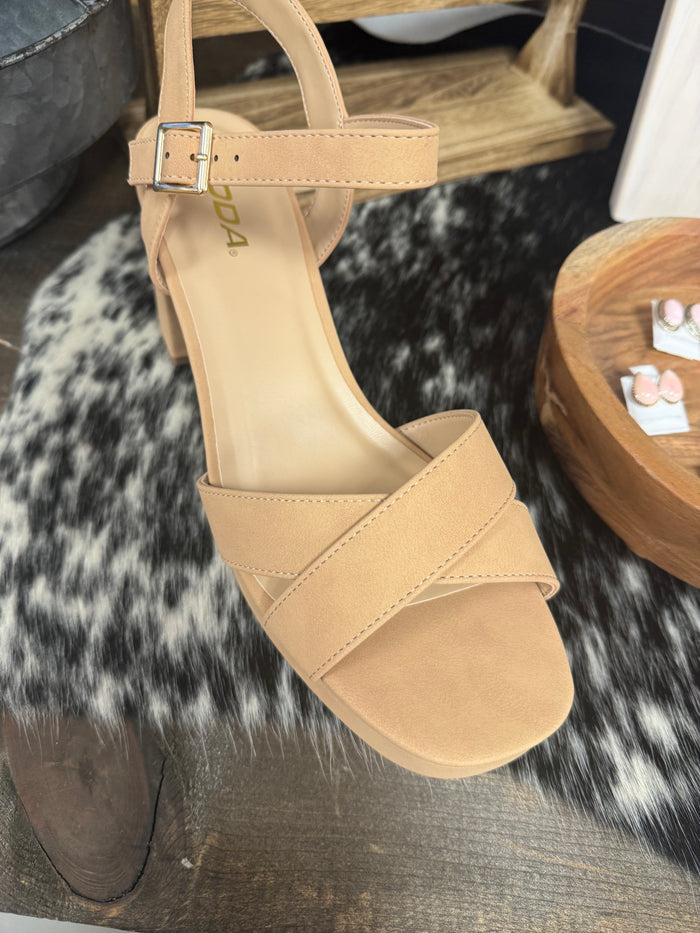 Manner Heels