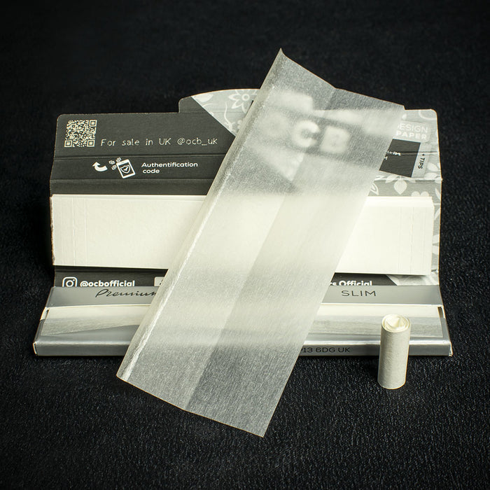 OCB Kingsize Slim Premium Rolling Papers & Tips - Box of 32