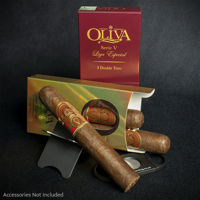 Oliva Serie V Double Toro Cigars - Pack of 3