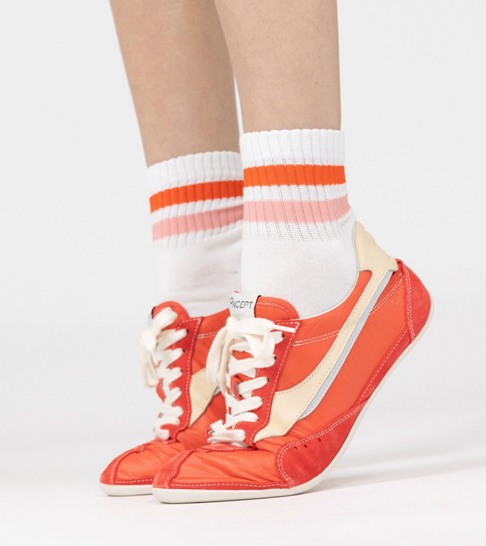 Oncept Temple Sneaker