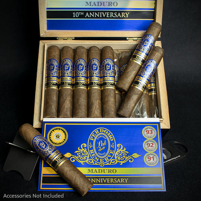 Perdomo 10th Anniversary Maduro Robusto Cigar - Single