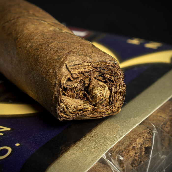 Quorum Tres Petit Corona Classic Cigars - Bundle of 10