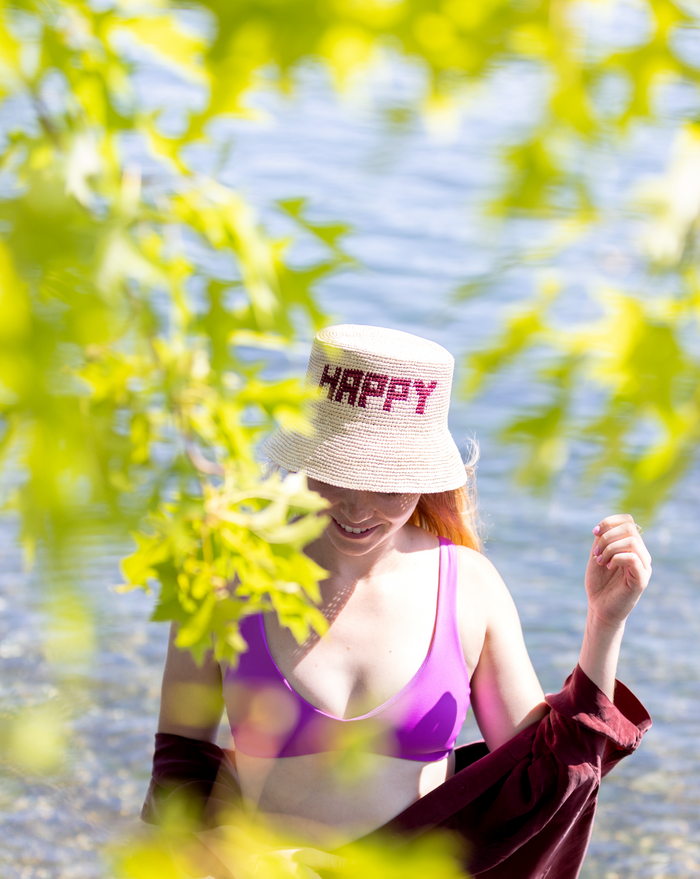 Rachol Happy Hat in Cherry Pour detail
