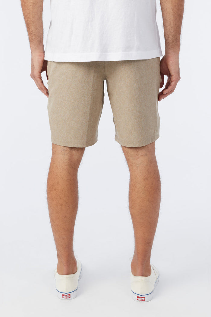 Reserve Heather 19" Hybrid Shorts - Khaki