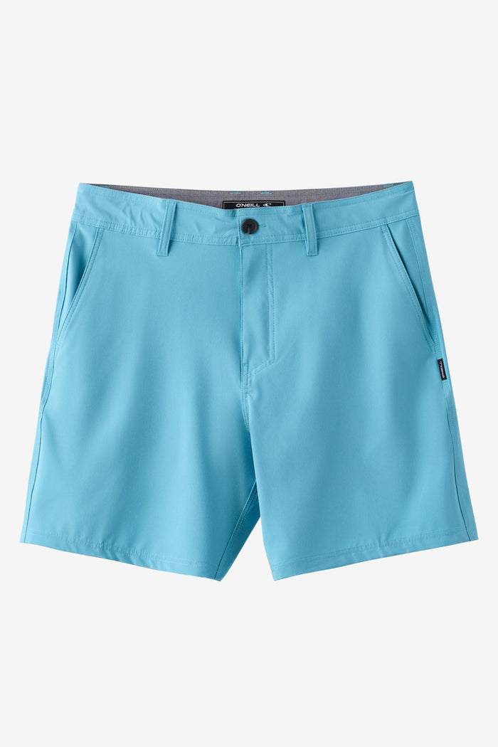 Reserve Solid 17" Hybrid Shorts - Blue Fade