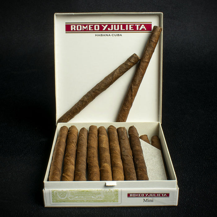 Romeo y Julieta Mini Cuban Cigarillos - 20pk