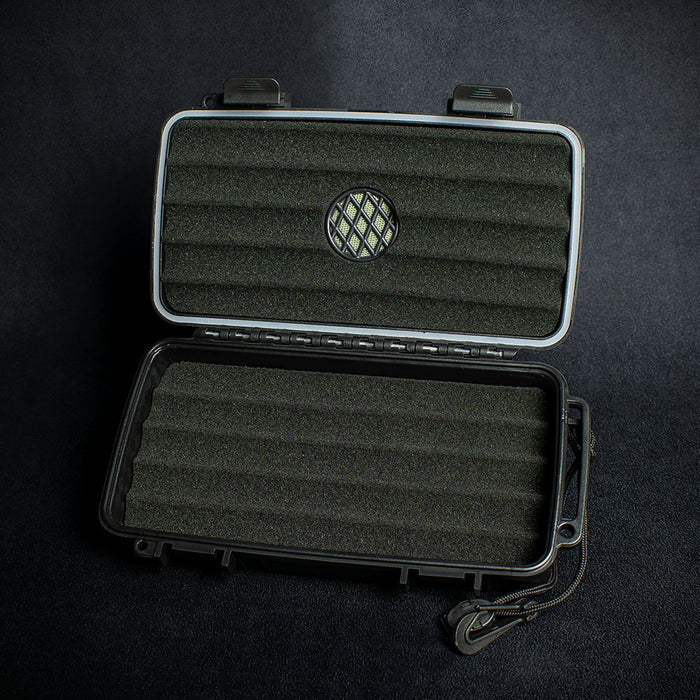 Sikarlan Crushproof Travel Humidor - 5 Cigars Black