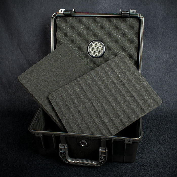 Sikarlan "Go Anywhere" Travel Humidor - 40 Cigar Capacity Black