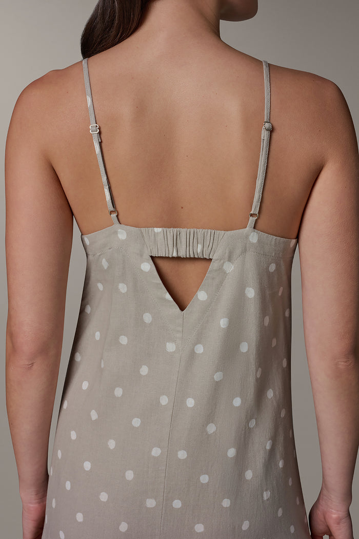 SLEEVELESS MAXI CUTOUT DRESS