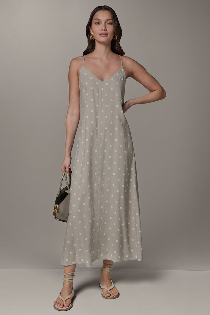 SLEEVELESS MAXI CUTOUT DRESS