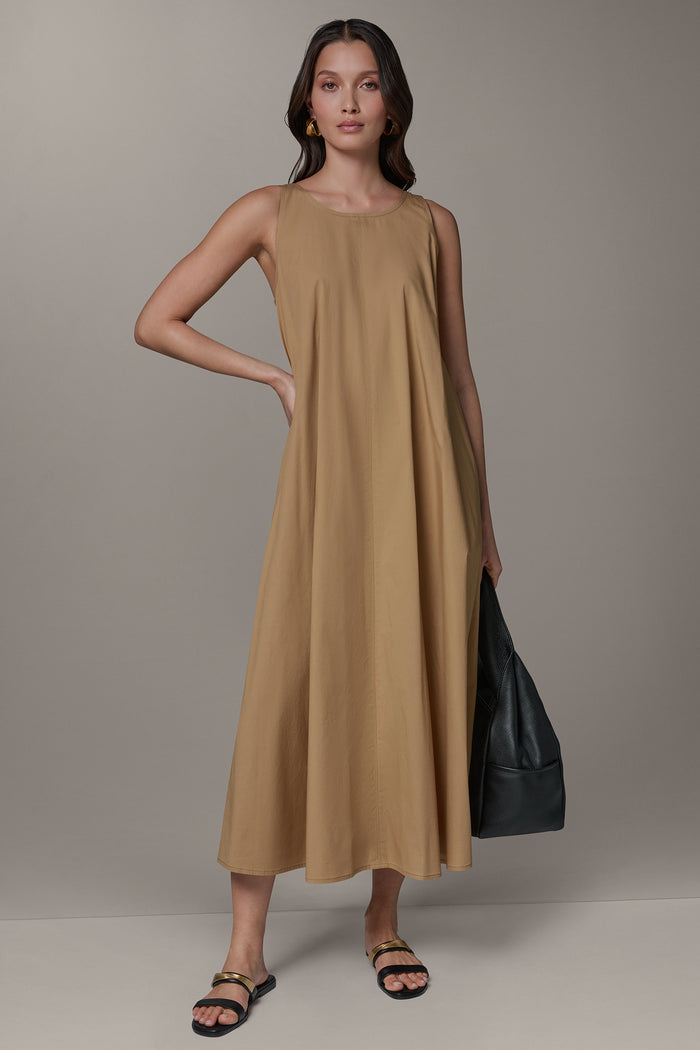 SLEEVELESS MAXI TRAPEZE DRESS