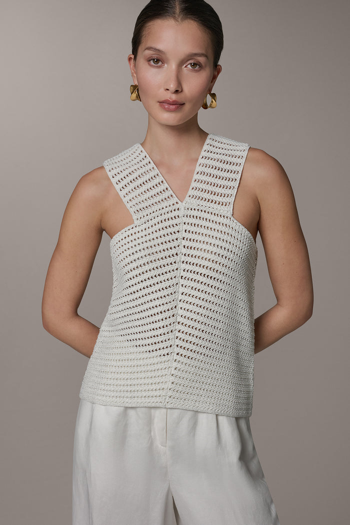 SLEEVELESS METALLIC SWEATER TANK