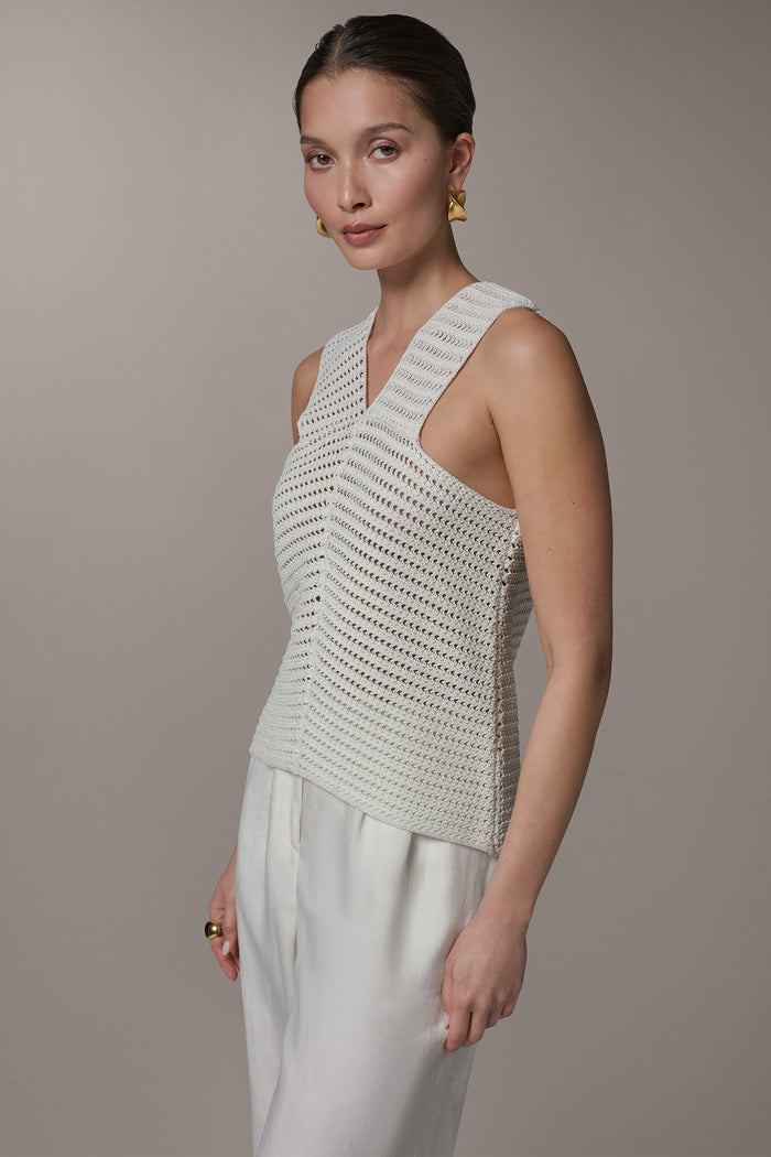 SLEEVELESS METALLIC SWEATER TANK