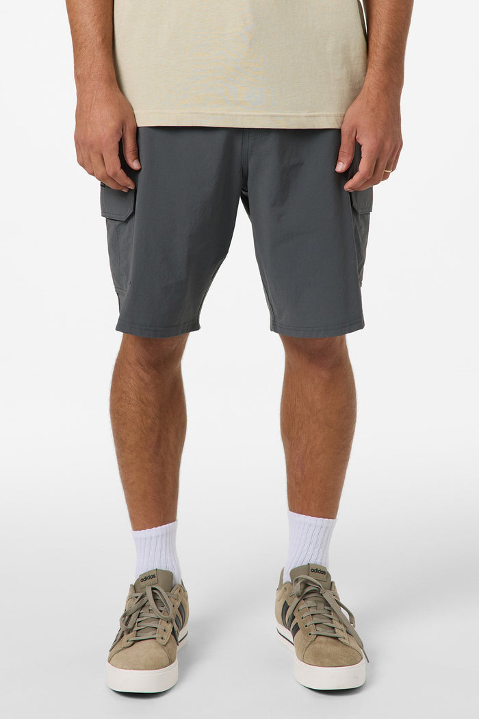 Traveler Cargo 20" Hybrid Shorts - Dark Shadow