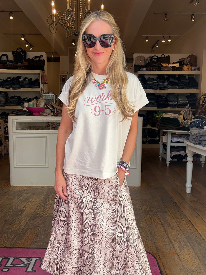 Two Skirts "workin' 9-5" Tee