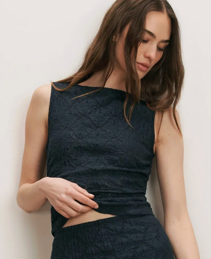 VB Selah Tank
