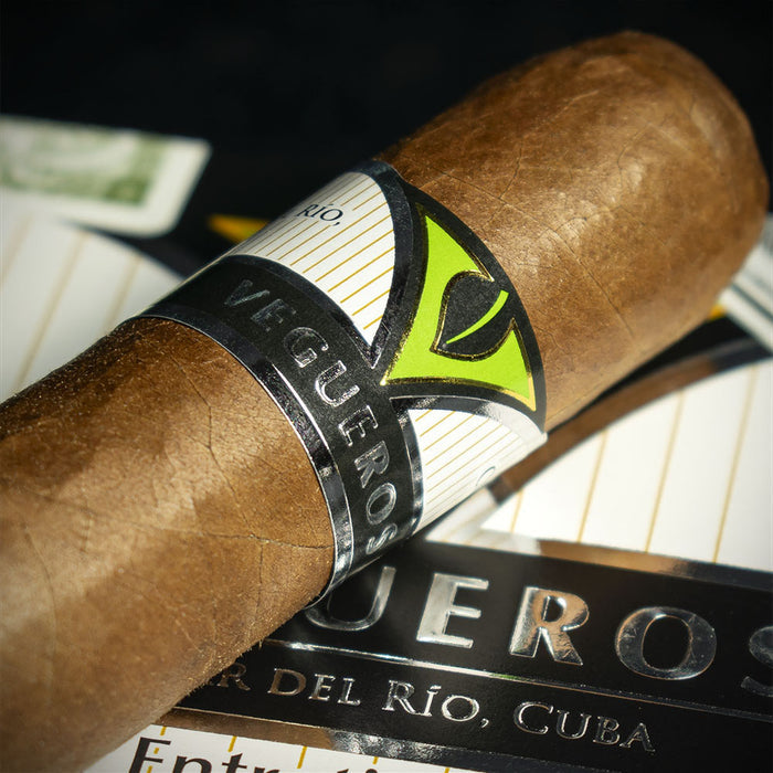 Vegueros Entretiempos Cuban Cigar - Single