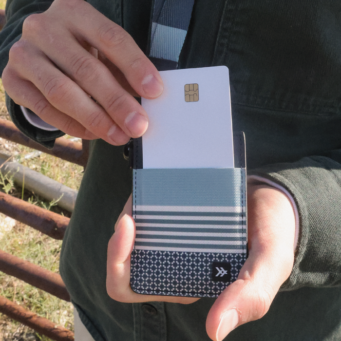 Vertical Wallet - Sanders (Stone)