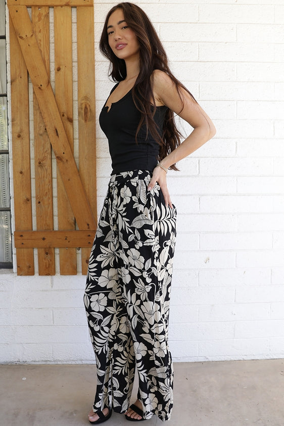 Wide Leg Pants with Tie - Black Floral