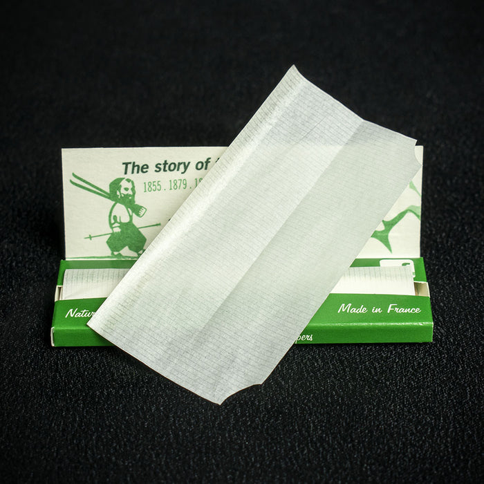 Zig Zag Regular Green Cigarette Papers - Box of 100